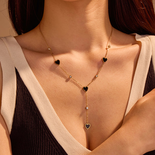 Black Heart Glow Necklace